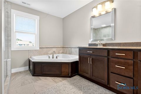 Tiny photo for 3289 Chasenwood Way, Perrysburg, OH 43551 (MLS # 6136070)