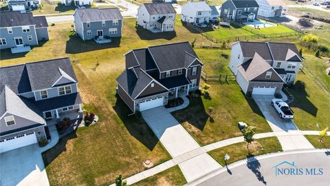 Tiny photo for 3289 Chasenwood Way, Perrysburg, OH 43551 (MLS # 6136070)