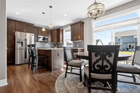 Tiny photo for 3289 Chasenwood Way, Perrysburg, OH 43551 (MLS # 6136070)
