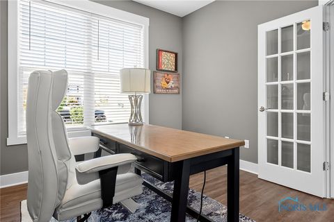 Tiny photo for 3289 Chasenwood Way, Perrysburg, OH 43551 (MLS # 6136070)
