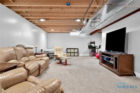 Tiny photo for 3289 Chasenwood Way, Perrysburg, OH 43551 (MLS # 6136070)