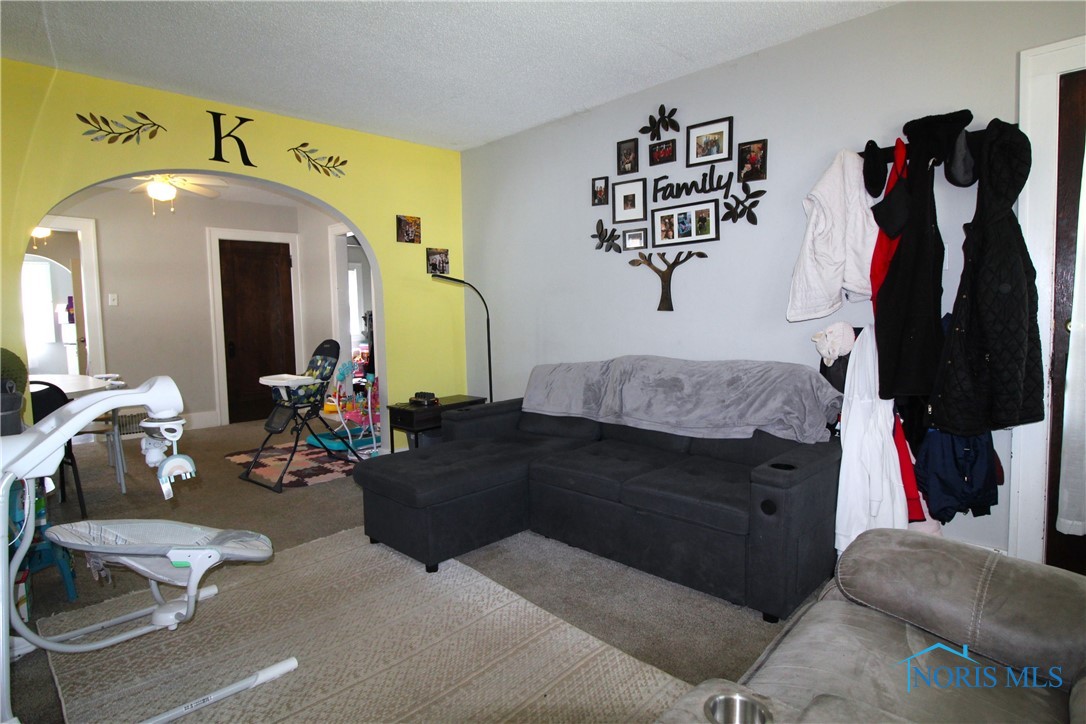 543 Waggoner Boulevard, Toledo, Ohio image 4