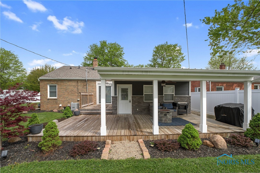 201 Lindsay Avenue, Tiffin, Ohio image 23