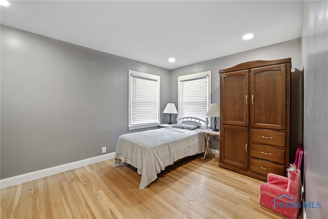 201 Lindsay Avenue, Tiffin, Ohio image 17