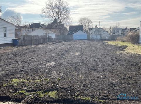 Vacant Land For Sale - 2030 N Ontario Street<br/> Toledo, OH 43611