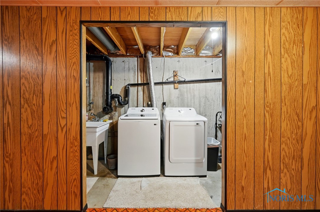 2009 Saratoga Drive, Findlay, Ohio image 38