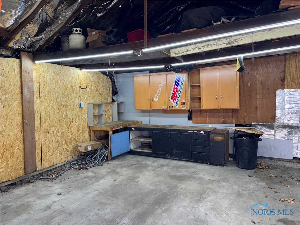 215 E Bryan Street, Bryan, Ohio image 13