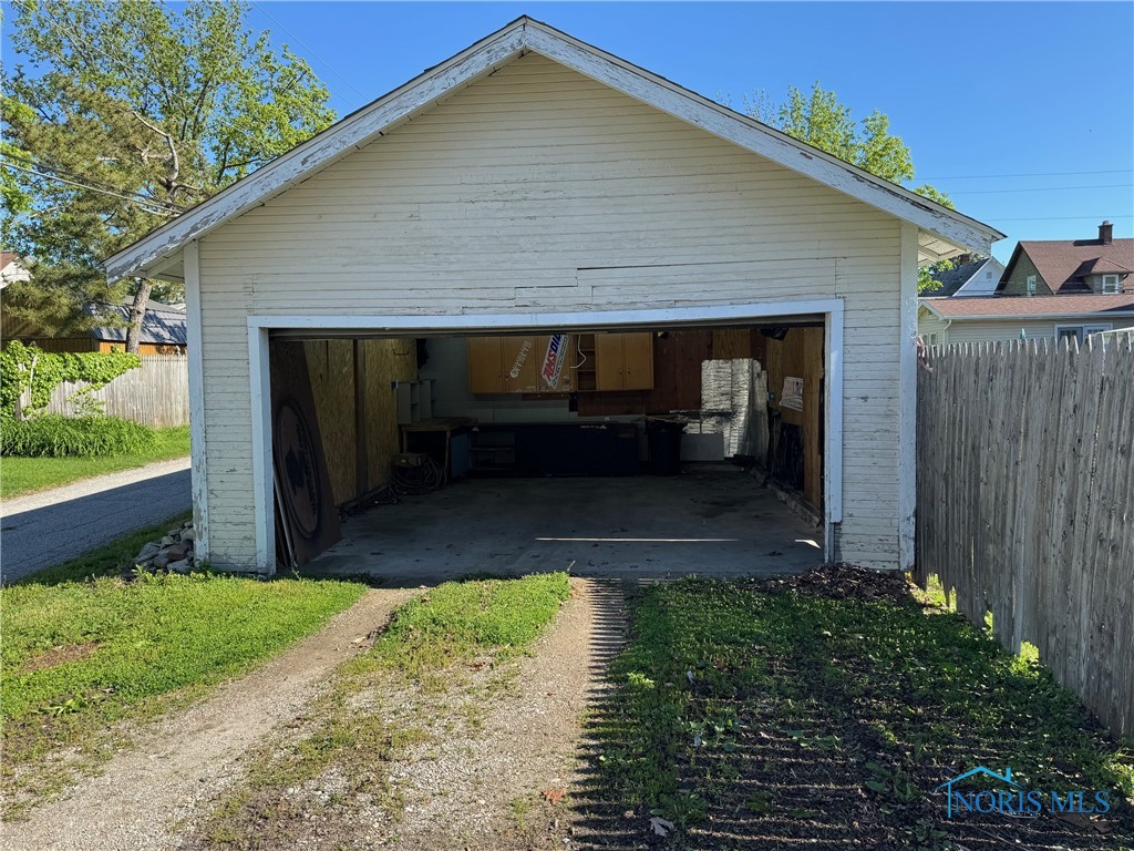 215 E Bryan Street, Bryan, Ohio image 12