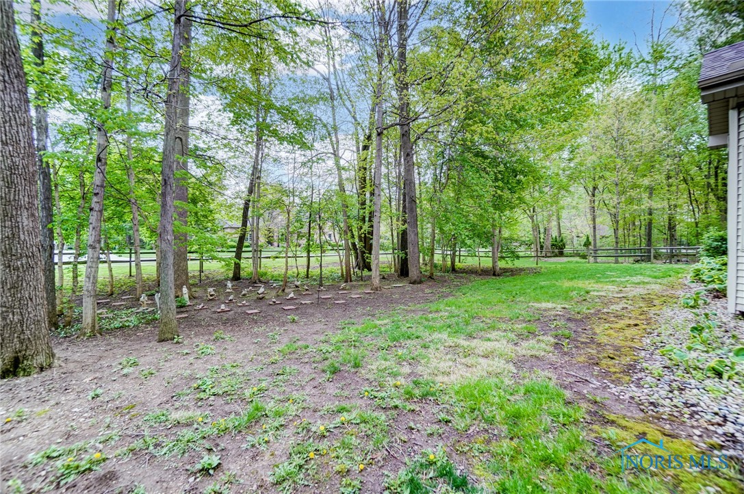 2714 Woodhaven Place, Findlay, Ohio image 41