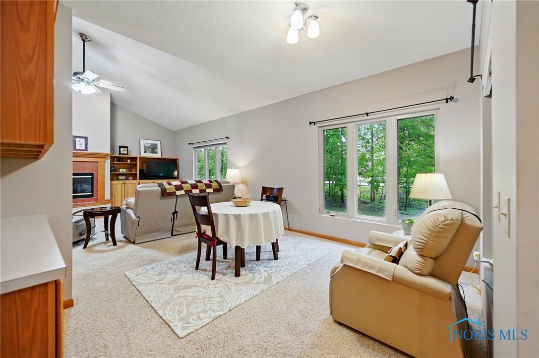 2714 Woodhaven Place, Findlay, Ohio image 17