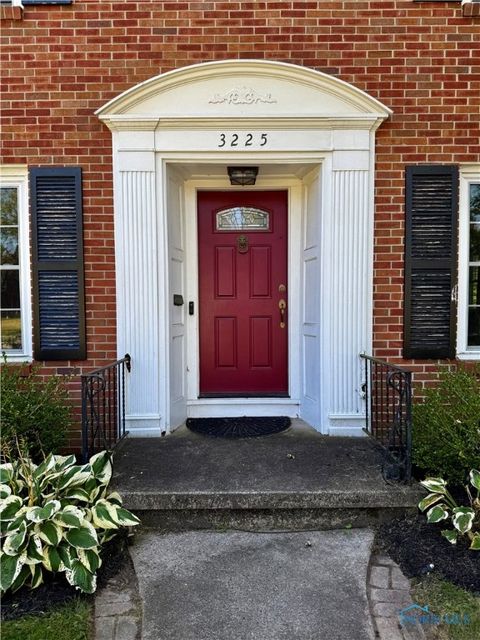Tiny photo for 3225 Kenwood Boulevard, Toledo, OH 43606 (MLS # 6135672)