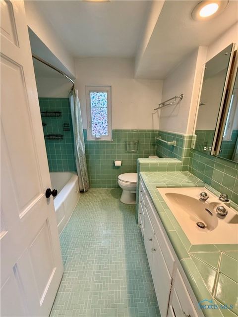 Tiny photo for 3225 Kenwood Boulevard, Toledo, OH 43606 (MLS # 6135672)