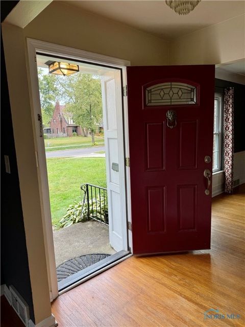 Tiny photo for 3225 Kenwood Boulevard, Toledo, OH 43606 (MLS # 6135672)