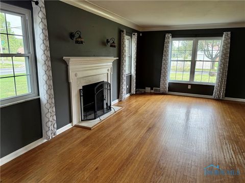 Tiny photo for 3225 Kenwood Boulevard, Toledo, OH 43606 (MLS # 6135672)