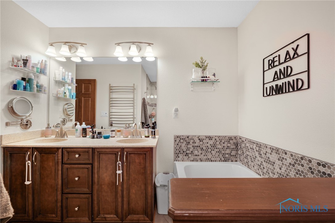14655 Reitz Road, Perrysburg, Ohio image 27