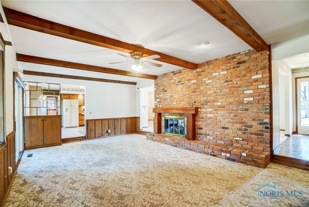 432 Lynshire Lane, Findlay, Ohio image 2