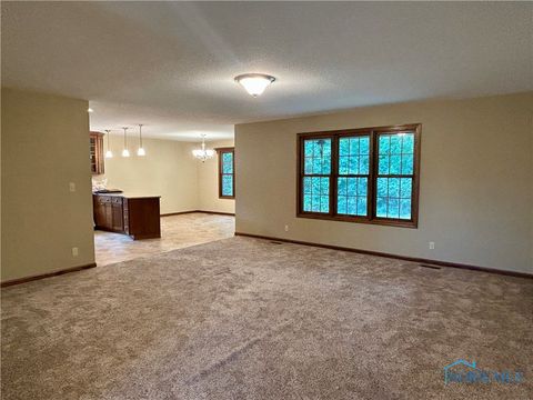 Tiny photo for 157 Oakley Meadow Lane, Tiffin, OH 44883 (MLS # 6136507)