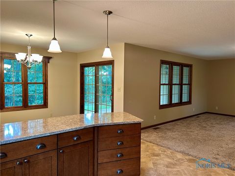 Tiny photo for 157 Oakley Meadow Lane, Tiffin, OH 44883 (MLS # 6136507)
