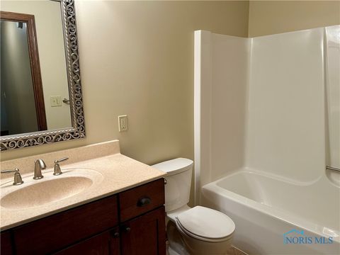 Tiny photo for 157 Oakley Meadow Lane, Tiffin, OH 44883 (MLS # 6136507)