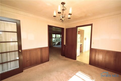 Tiny photo for 4225 Talwood Ln Ln, Toledo, OH 43606 (MLS # 6136938)