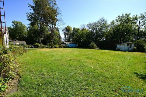 Tiny photo for 4225 Talwood Ln Ln, Toledo, OH 43606 (MLS # 6136938)