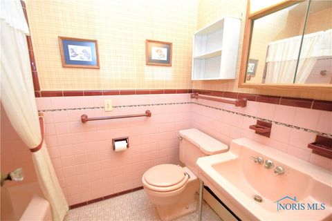 Tiny photo for 4225 Talwood Ln Ln, Toledo, OH 43606 (MLS # 6136938)