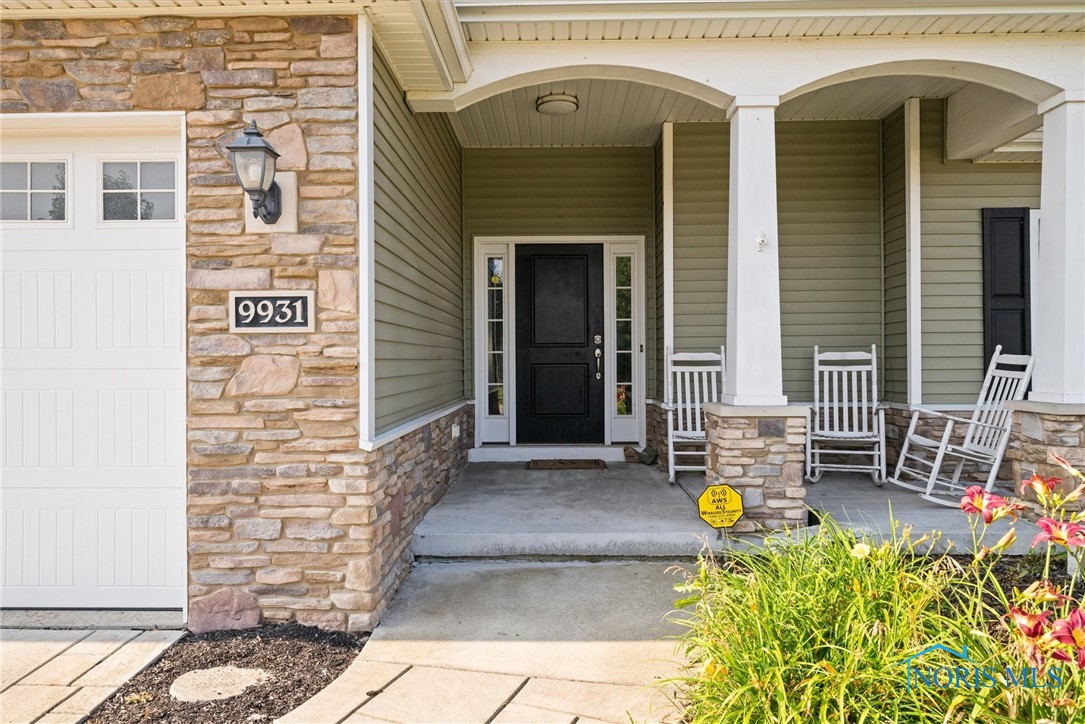 9931 Charles Glen Lane
