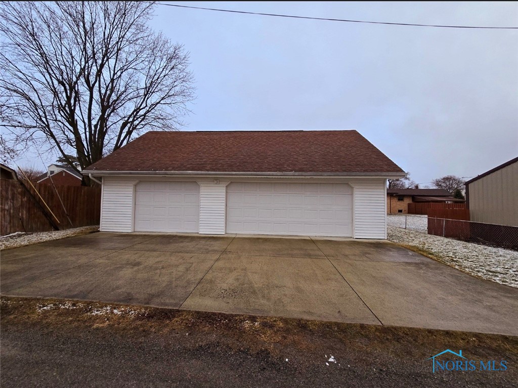 1934 Geffs Avenue, Findlay, Ohio image 3