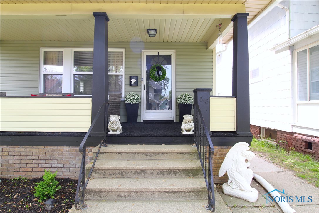 818 Geneva Avenue, Toledo, Ohio image 2