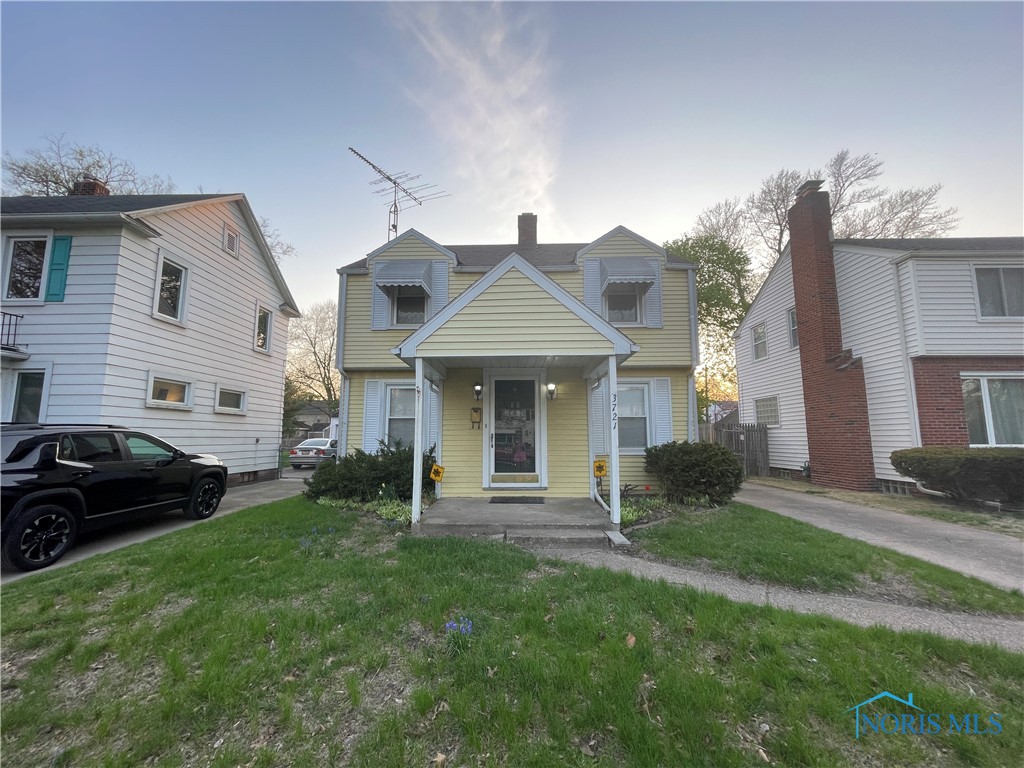 3721 Kershaw Avenue, Toledo, Ohio image 2