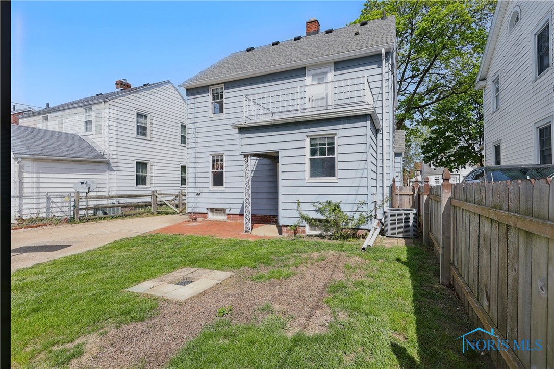 3823 Garrison Road, Toledo, Ohio image 28