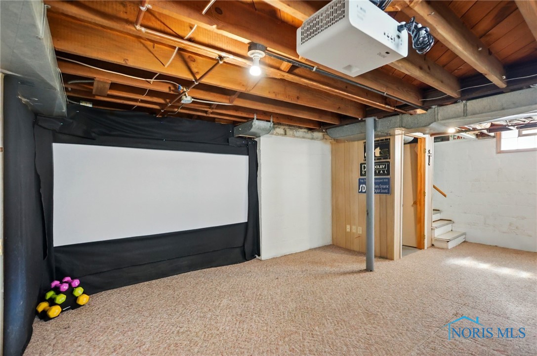 3823 Garrison Road, Toledo, Ohio image 25