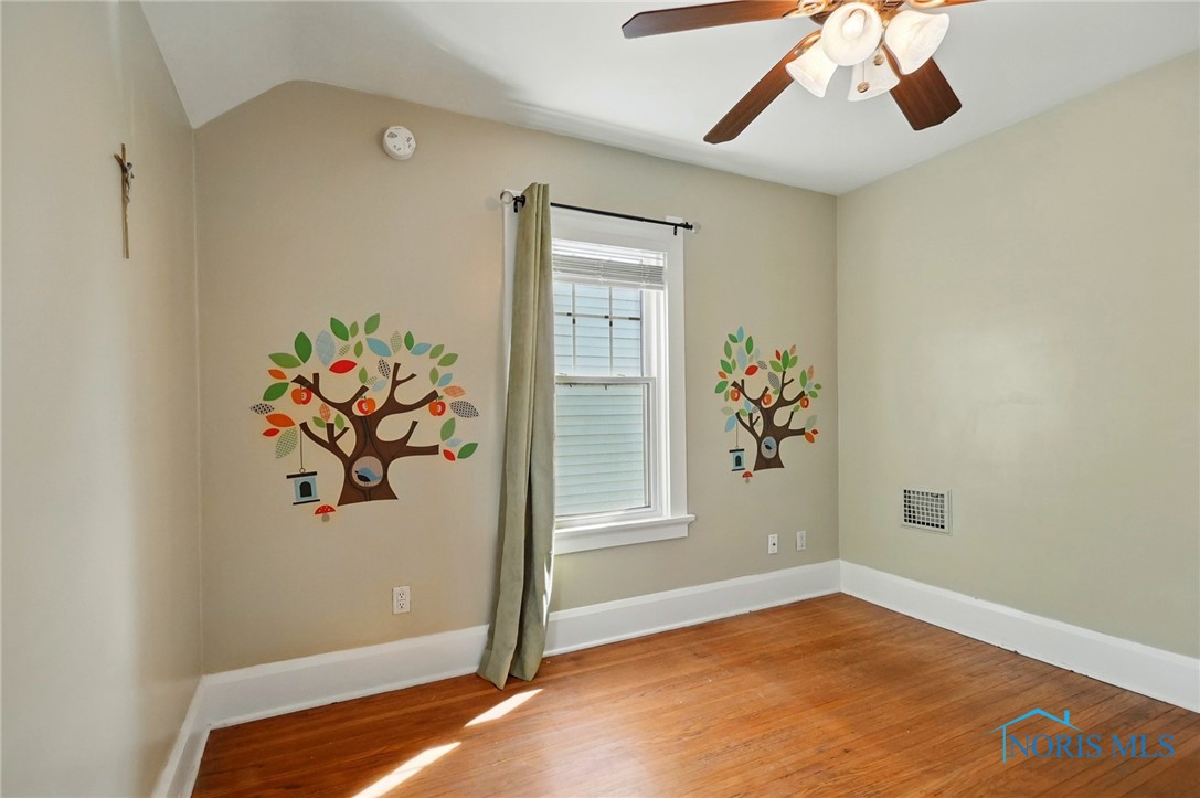 3823 Garrison Road, Toledo, Ohio image 19