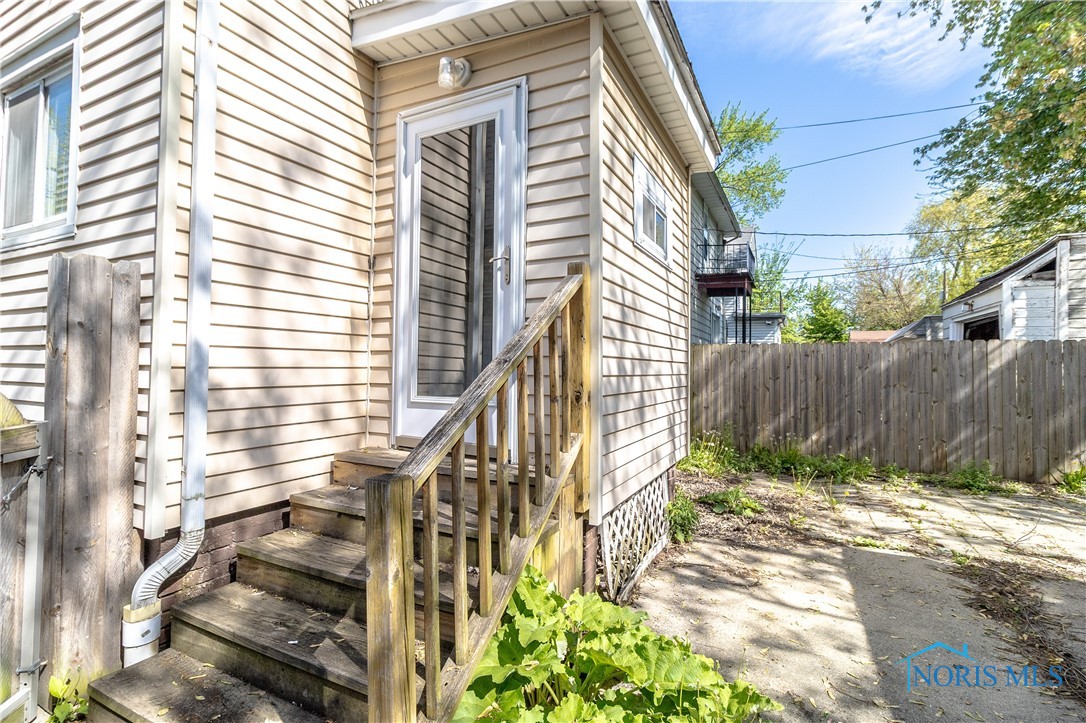 4202 Asbury Drive, Toledo, Ohio image 34