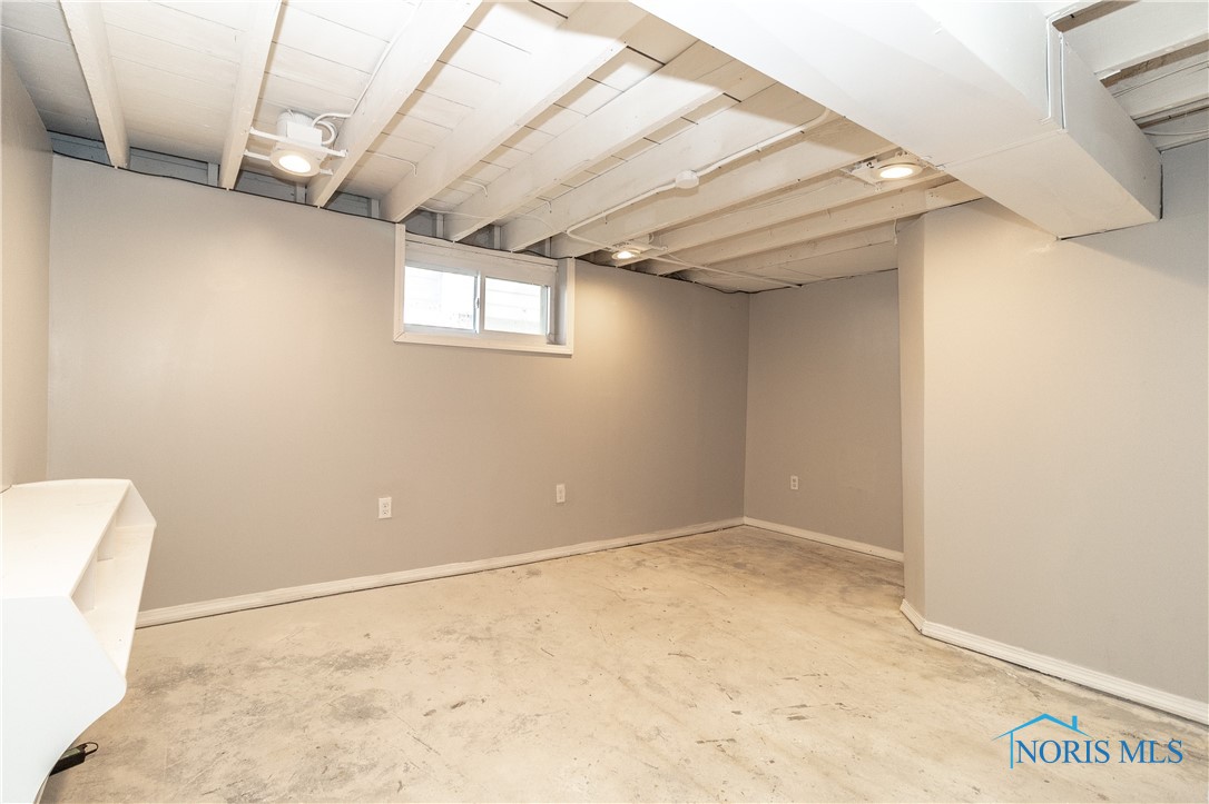 4202 Asbury Drive, Toledo, Ohio image 29