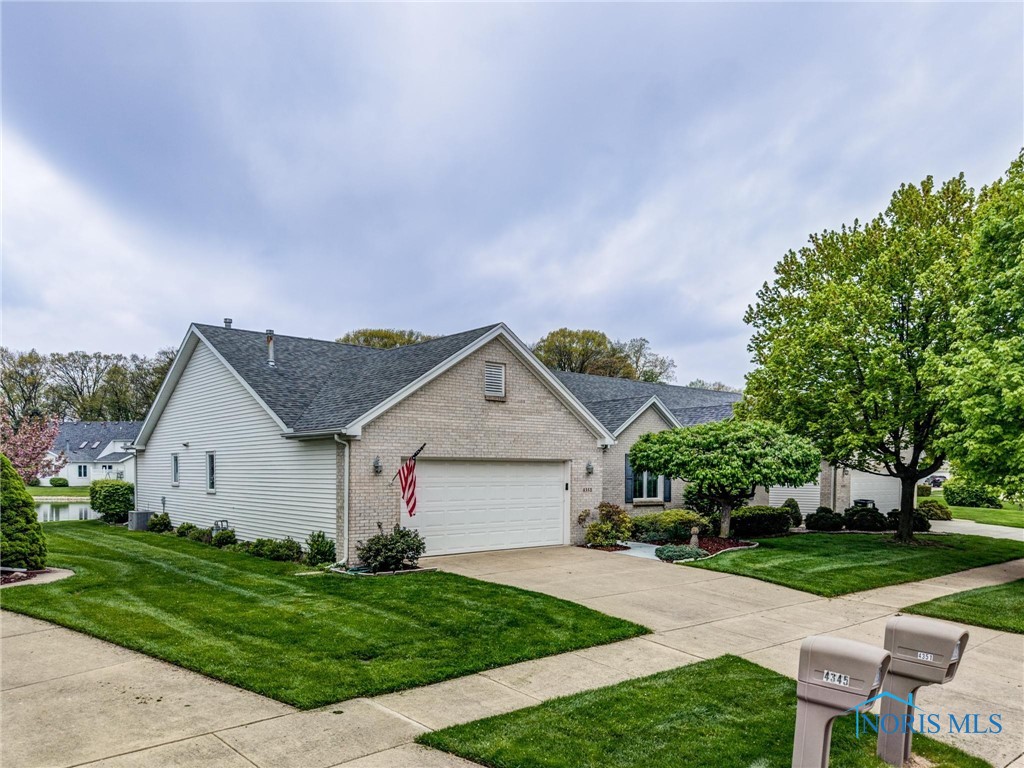 4351 N Watercrest Drive, Toledo, Ohio image 7