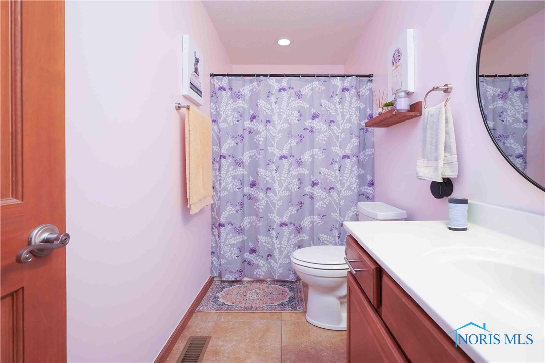 1110 Homestead Drive, Findlay, Ohio image 23
