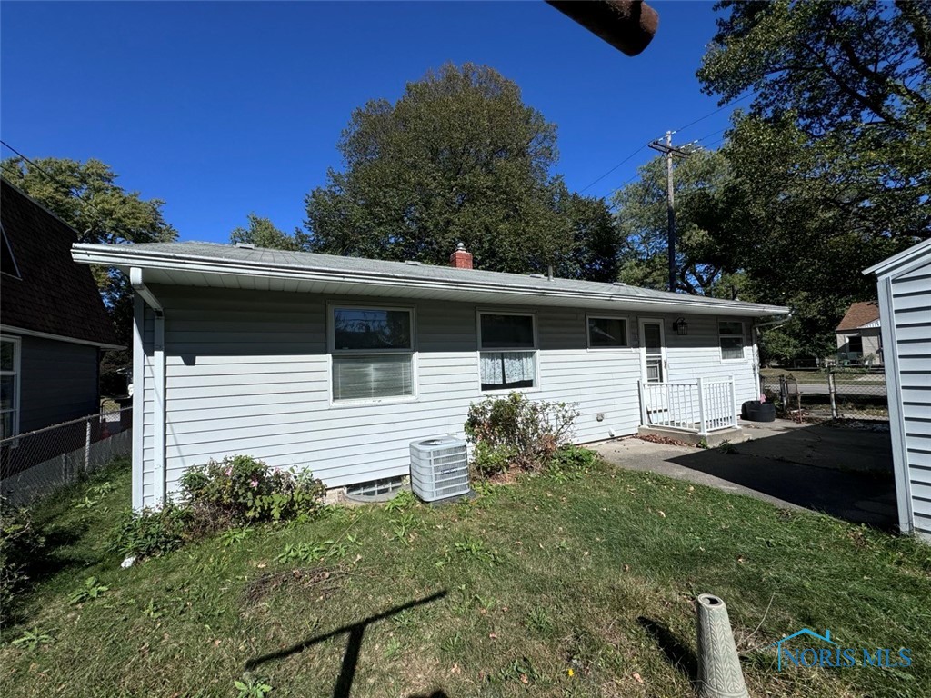 3201 Schneider Road, Toledo, Ohio image 3