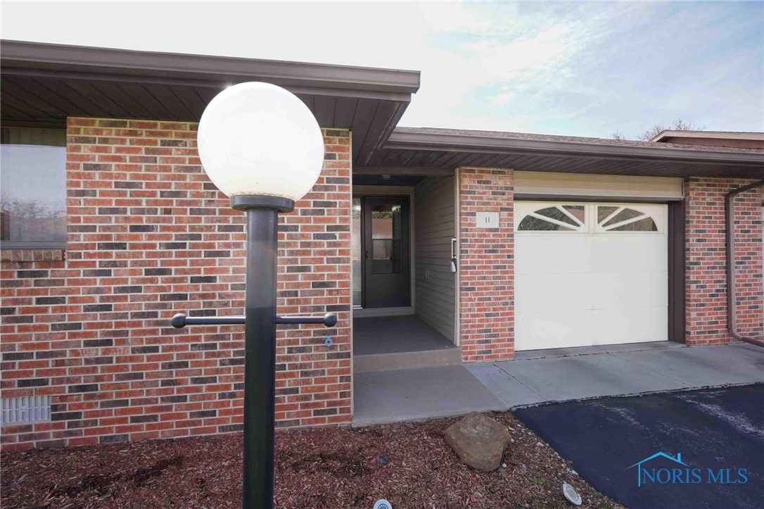 11 Windstone Drive #11DR, Findlay, Ohio image 2