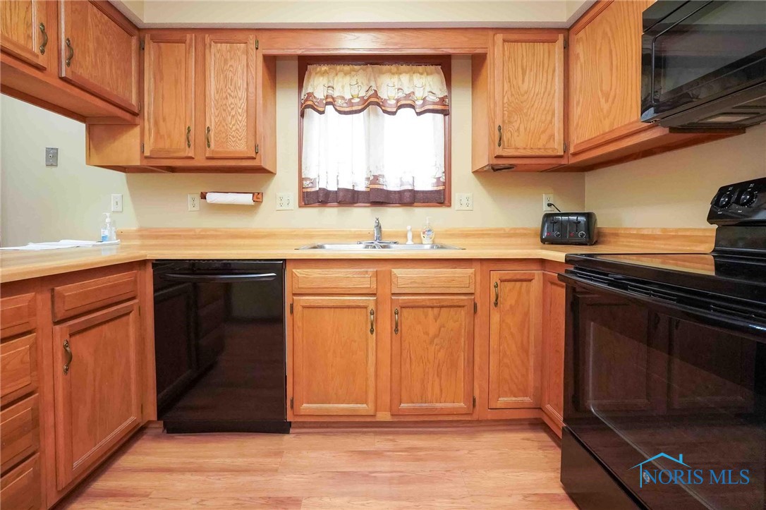 11 Windstone Drive #11DR, Findlay, Ohio image 9