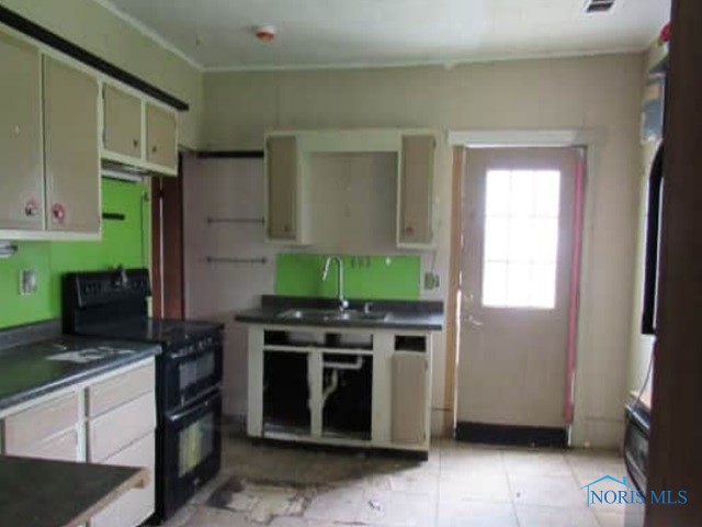 2404 York Street, Toledo, Ohio image 5