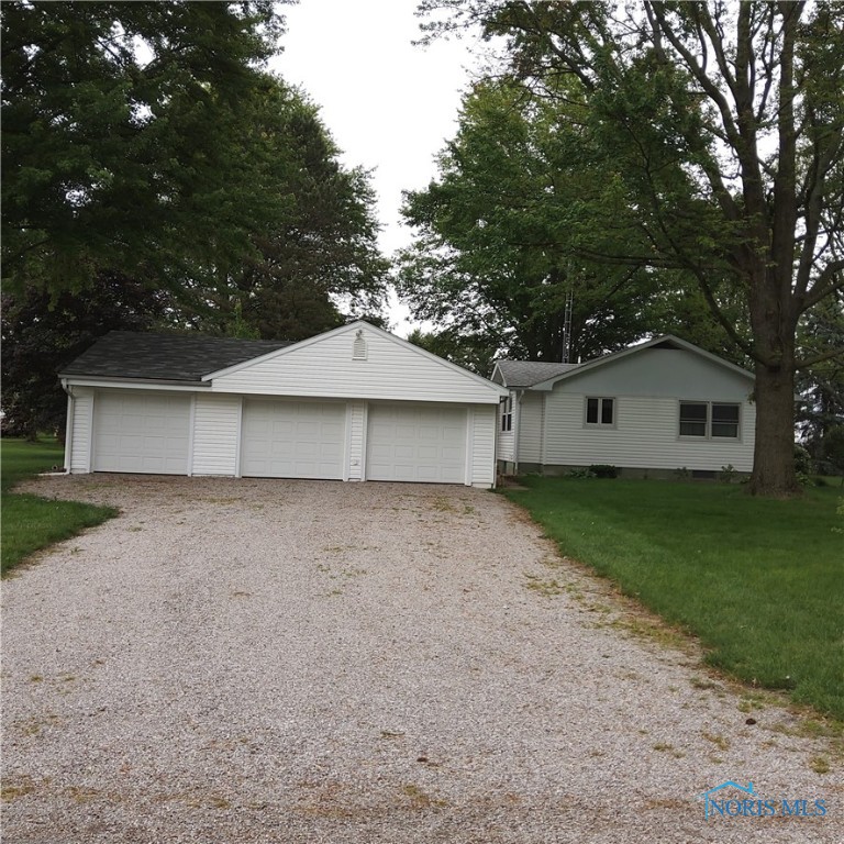15979 Hill Road, Defiance, Ohio image 4