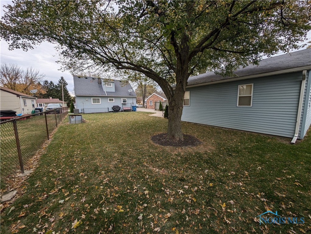 1918 Watts Avenue, Oregon, Ohio image 15