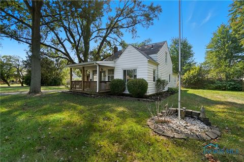 Tiny photo for 104 Revere Road, Walbridge, OH 43465 (MLS # 6135993)