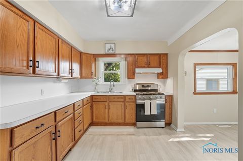 Tiny photo for 104 Revere Road, Walbridge, OH 43465 (MLS # 6135993)