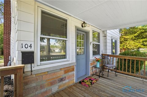 Tiny photo for 104 Revere Road, Walbridge, OH 43465 (MLS # 6135993)
