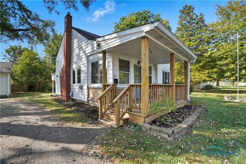 Tiny photo for 104 Revere Road, Walbridge, OH 43465 (MLS # 6135993)