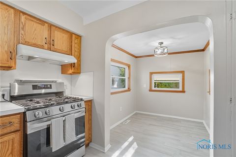 Tiny photo for 104 Revere Road, Walbridge, OH 43465 (MLS # 6135993)