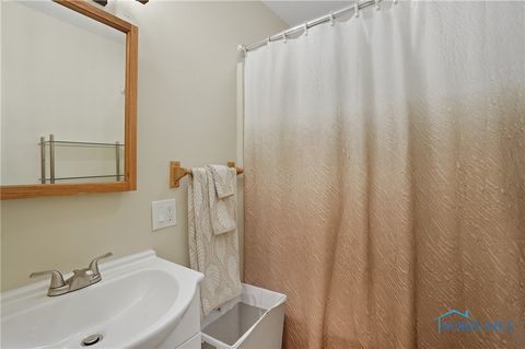 Tiny photo for 104 Revere Road, Walbridge, OH 43465 (MLS # 6135993)