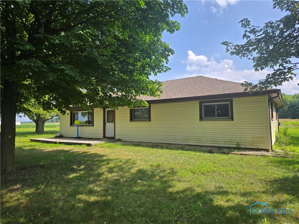 22327 W US Highway 6